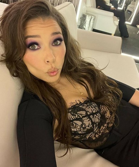 Foto di nudo di fuga di OnlyFans di Jessica Parker Kennedy