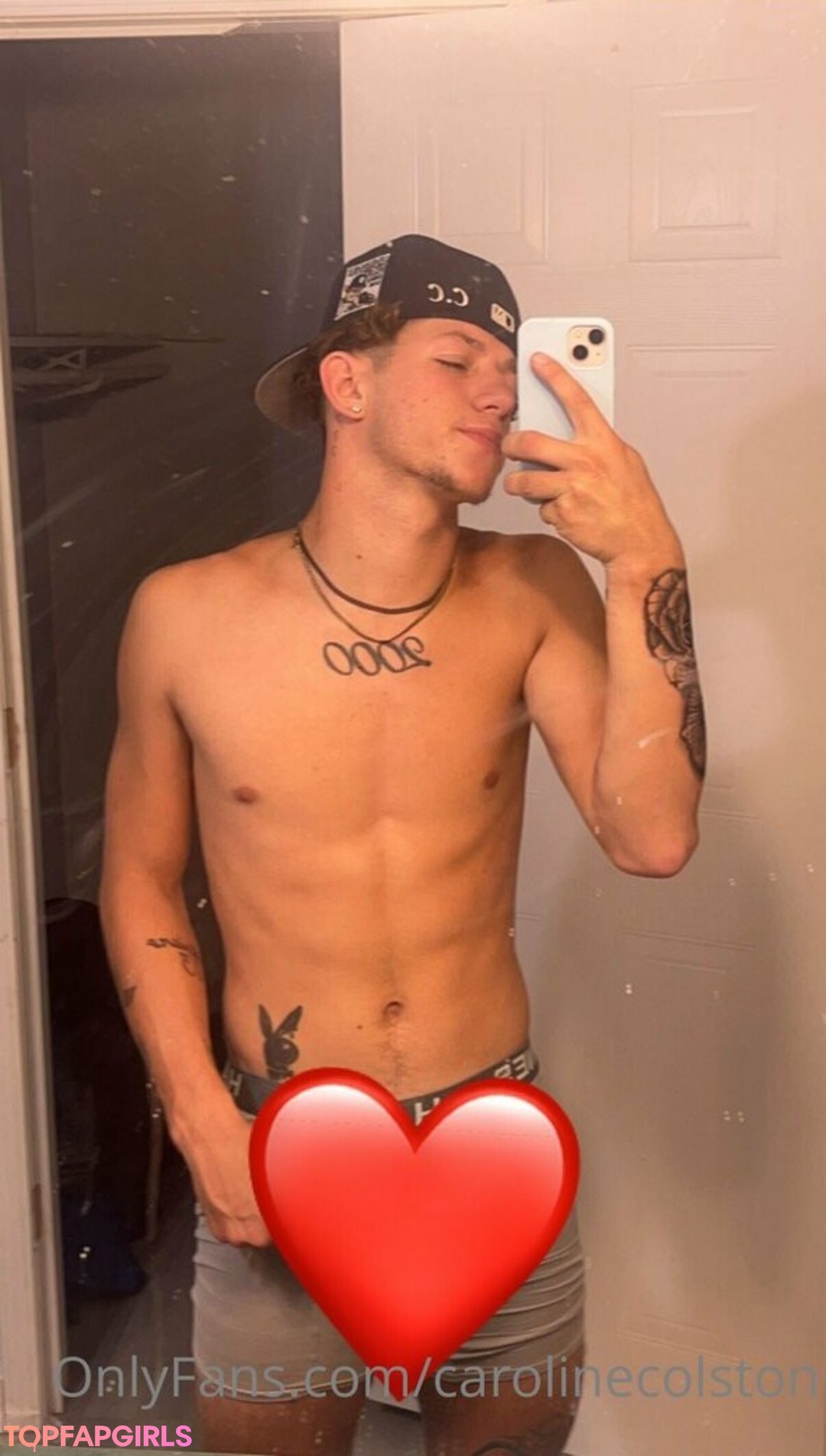 Foto di nudo di fuga di OnlyFans di Carolinecolston #23 Foto di nudo di fuga di OnlyFans di Carolinecolston #23