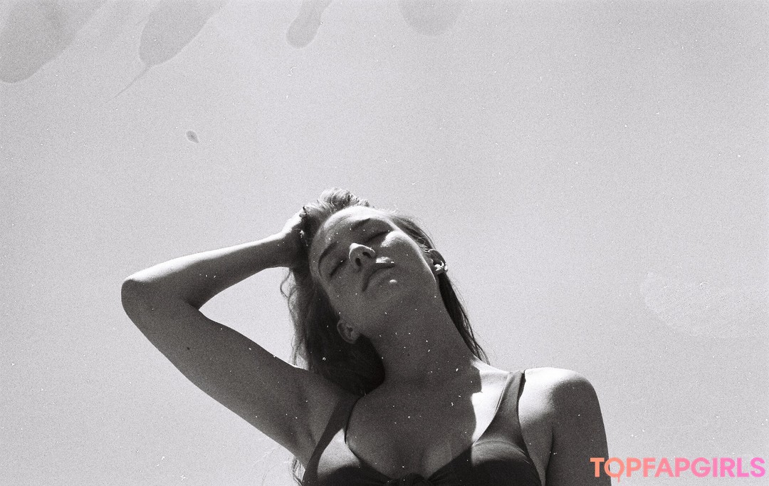 Foto di nudo di fuga di OnlyFans di Berta Andrea Sndal #239 Foto di nudo di fuga di OnlyFans di Berta Andrea Sndal #239