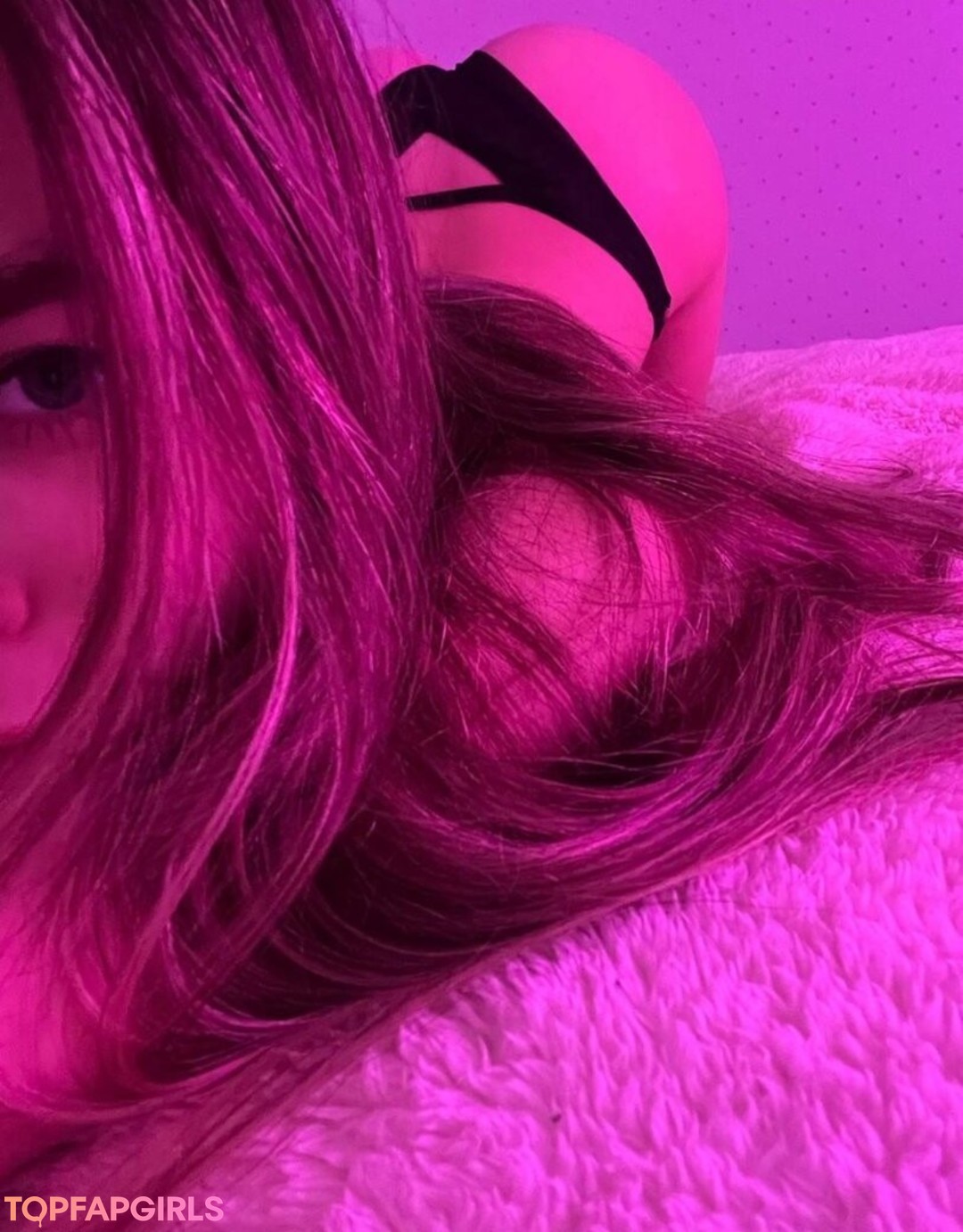Foto di nudo di fuga di OnlyFans di Valeria Lerochka #58 Foto di nudo di fuga di OnlyFans di Valeria Lerochka #58