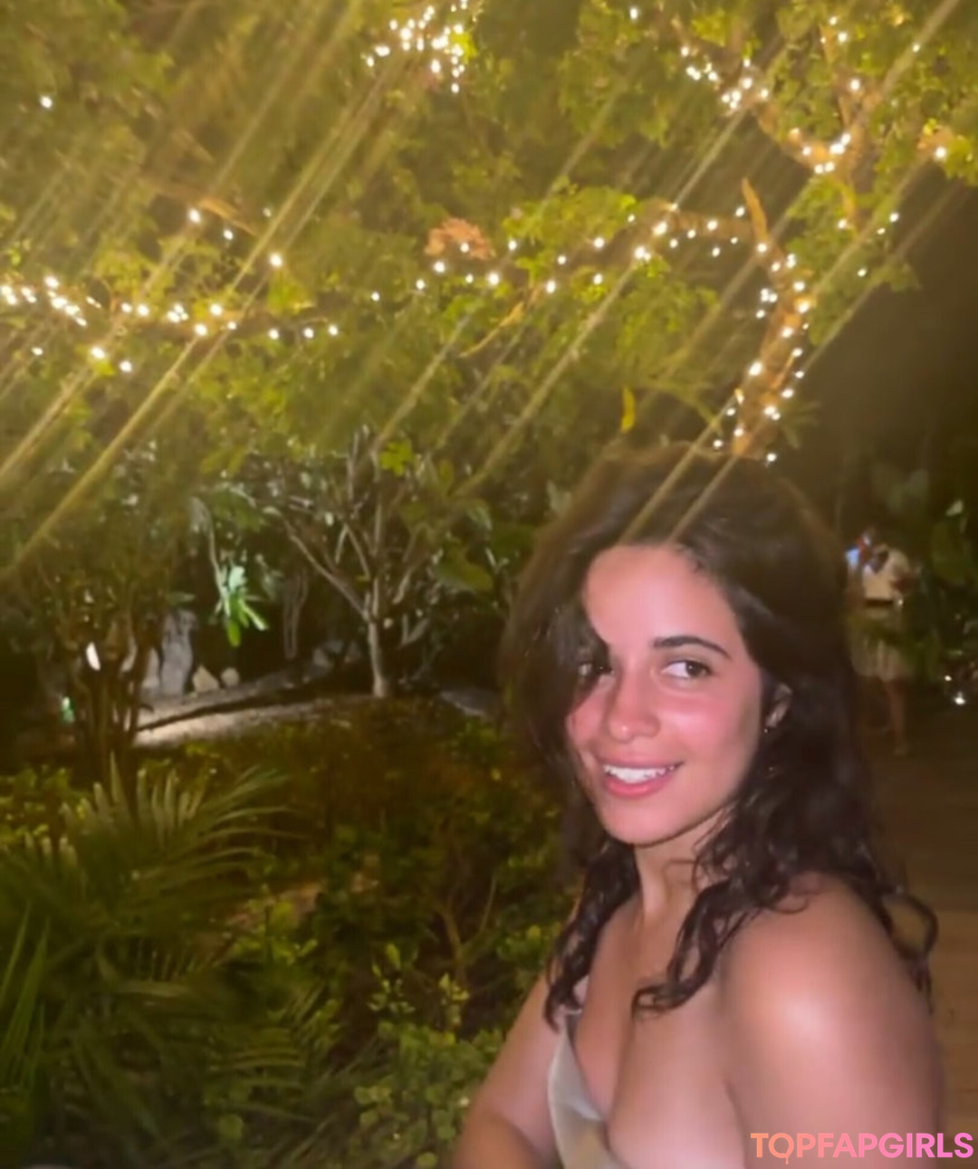 Foto di nudo di fuga di OnlyFans di Camila Cabello #112 Foto di nudo di fuga di OnlyFans di Camila Cabello #112