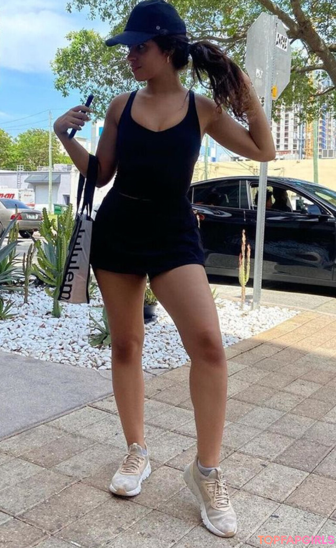 Foto di nudo di fuga di OnlyFans di Camila Cabello #267 Foto di nudo di fuga di OnlyFans di Camila Cabello #267