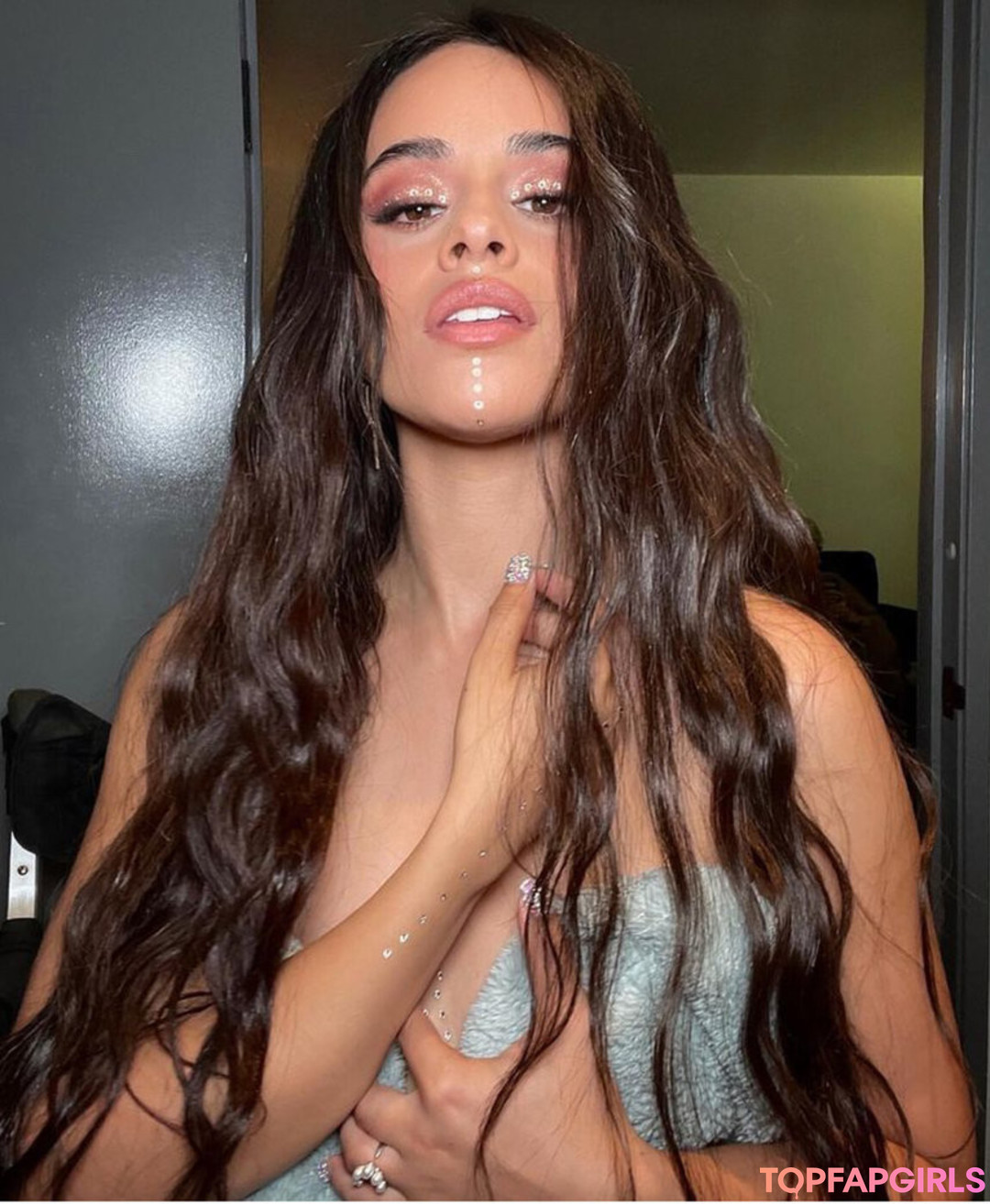 Foto di nudo di fuga di OnlyFans di Camila Cabello #43 Foto di nudo di fuga di OnlyFans di Camila Cabello #43