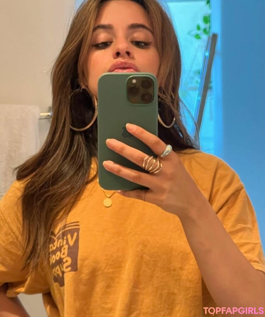 Foto di nudo di fuga di OnlyFans di Camila Cabello #430 Foto di nudo di fuga di OnlyFans di Camila Cabello #430