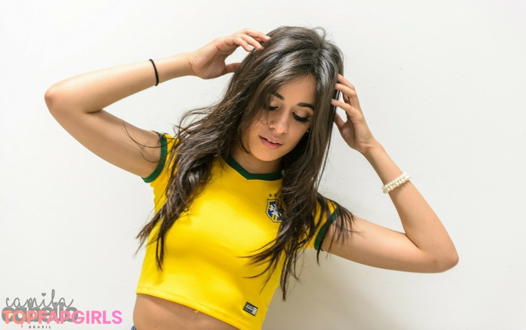 Foto di nudo di fuga di OnlyFans di Camila Cabello #481 Foto di nudo di fuga di OnlyFans di Camila Cabello #481