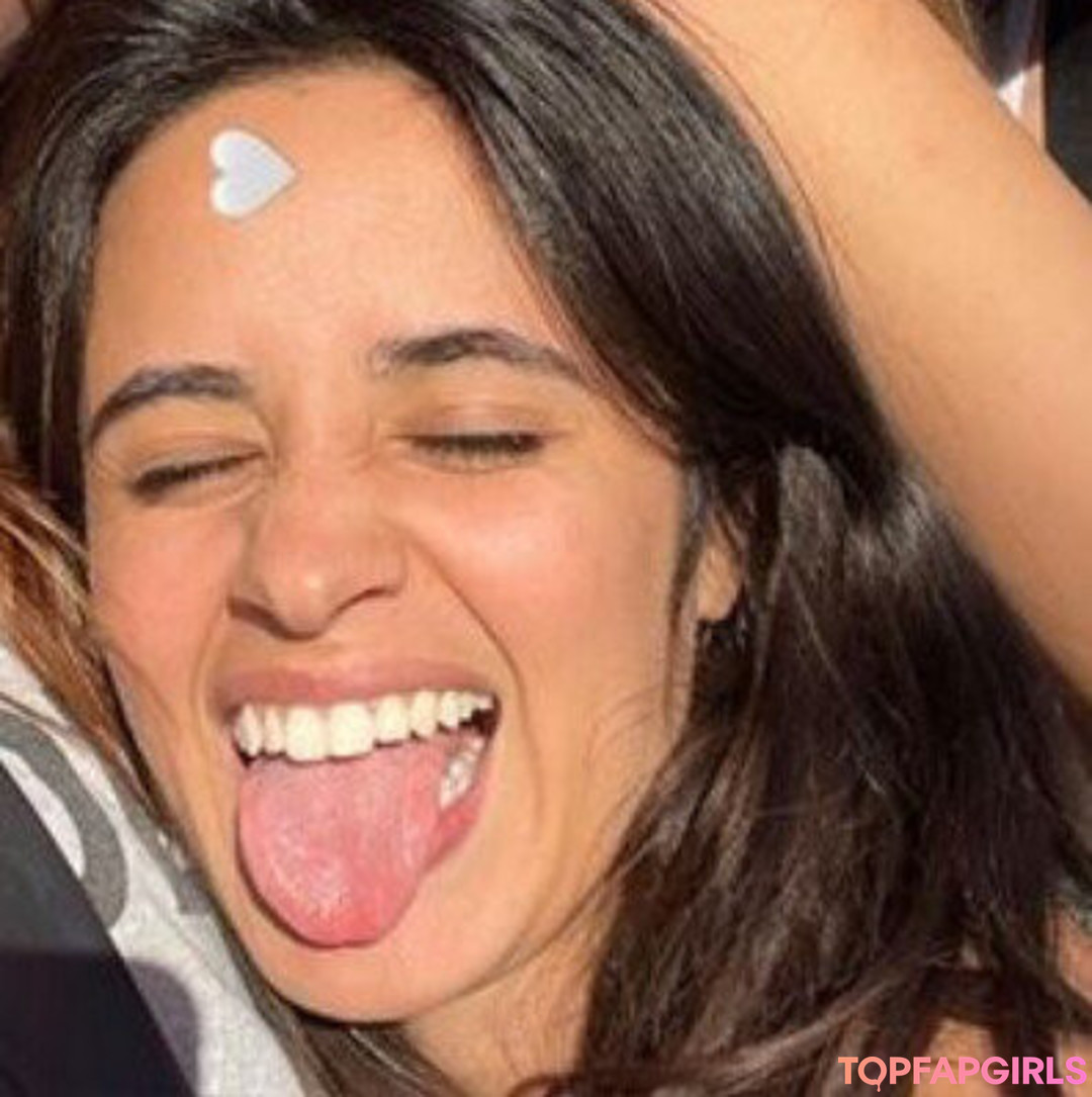 Foto di nudo di fuga di OnlyFans di Camila Cabello #55 Foto di nudo di fuga di OnlyFans di Camila Cabello #55