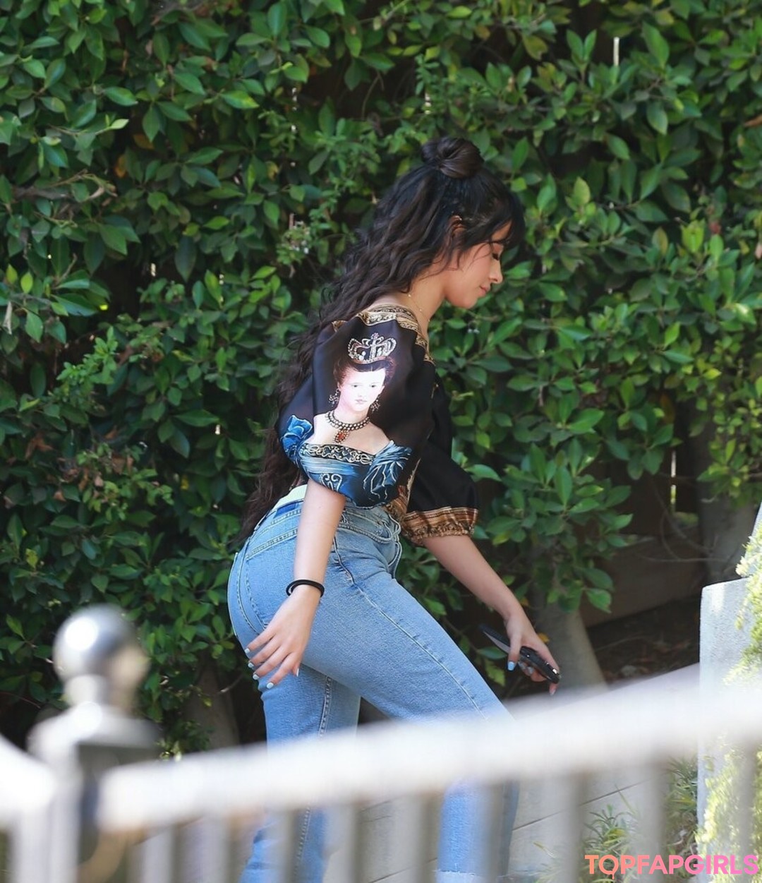 Foto di nudo di fuga di OnlyFans di Camila Cabello #625 Foto di nudo di fuga di OnlyFans di Camila Cabello #625