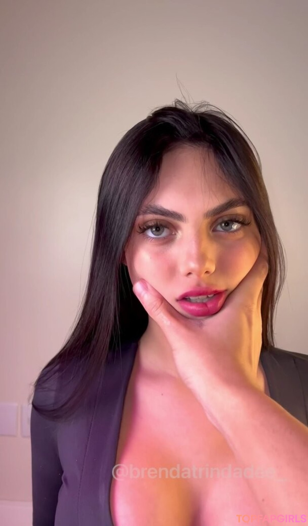 Foto di nudo di fuga di OnlyFans di Brenda Trindade #37 Foto di nudo di fuga di OnlyFans di Brenda Trindade #37
