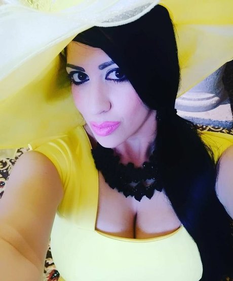 Foto di nudo di fuga di OnlyFans di Jennifer Cortez