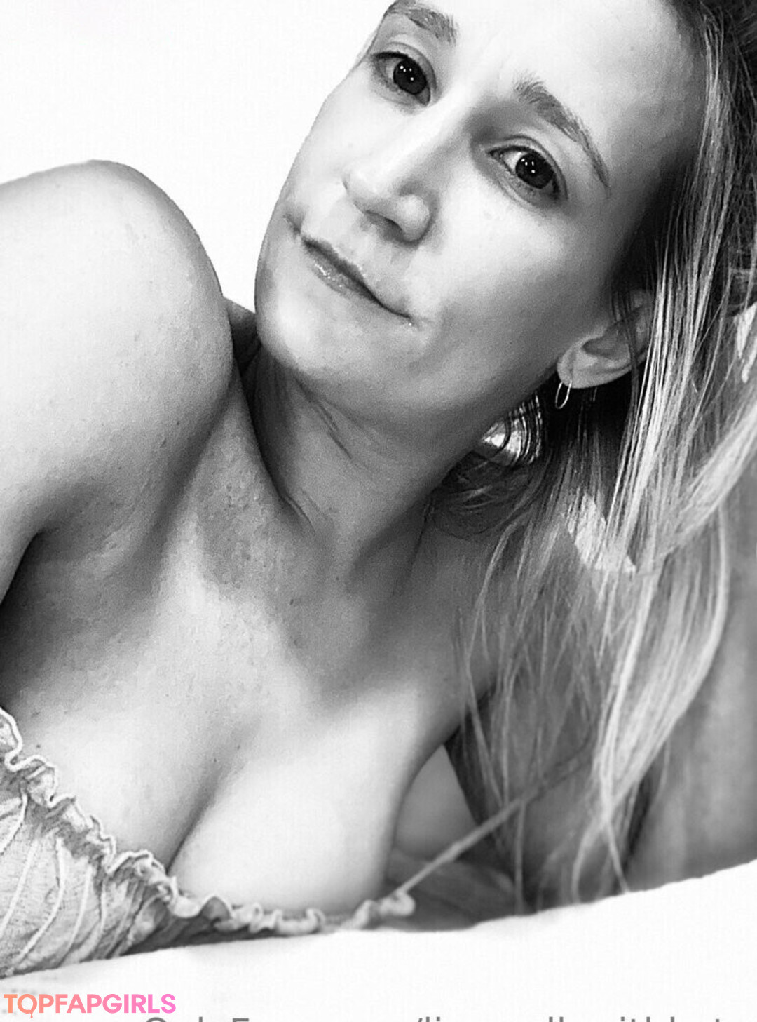 Foto di nudo di fuga di OnlyFans di Livewellwithkate #97 Foto di nudo di fuga di OnlyFans di Livewellwithkate #97
