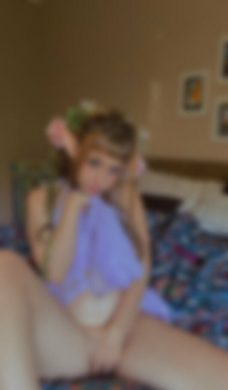 Foto di nudo di fuga di OnlyFans di Minalovegoodvids