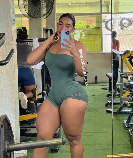 Foto di nudo di fuga di OnlyFans di Maryoficialfit