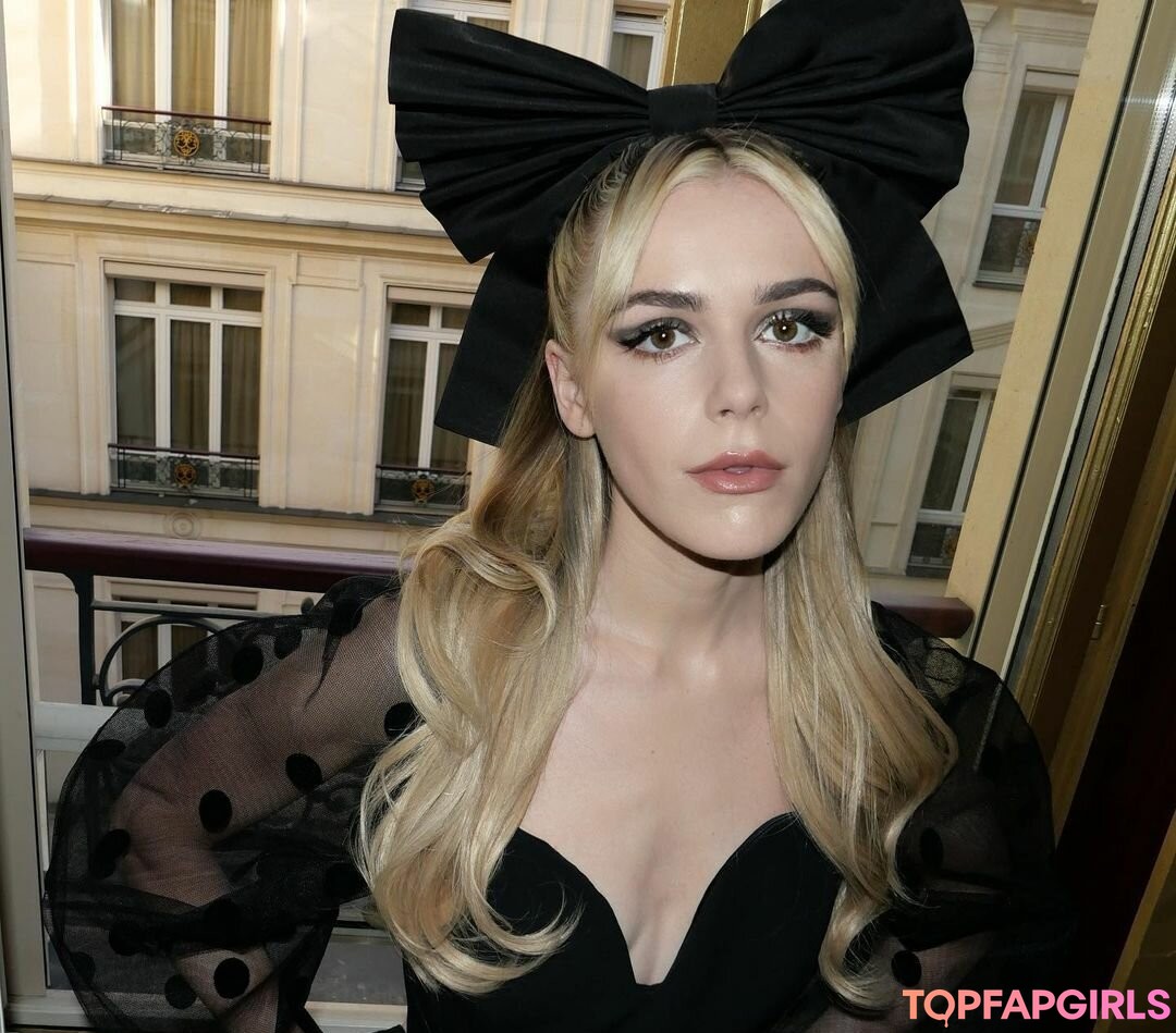 Foto di nudo di fuga di OnlyFans di Kiernan Shipka #1100