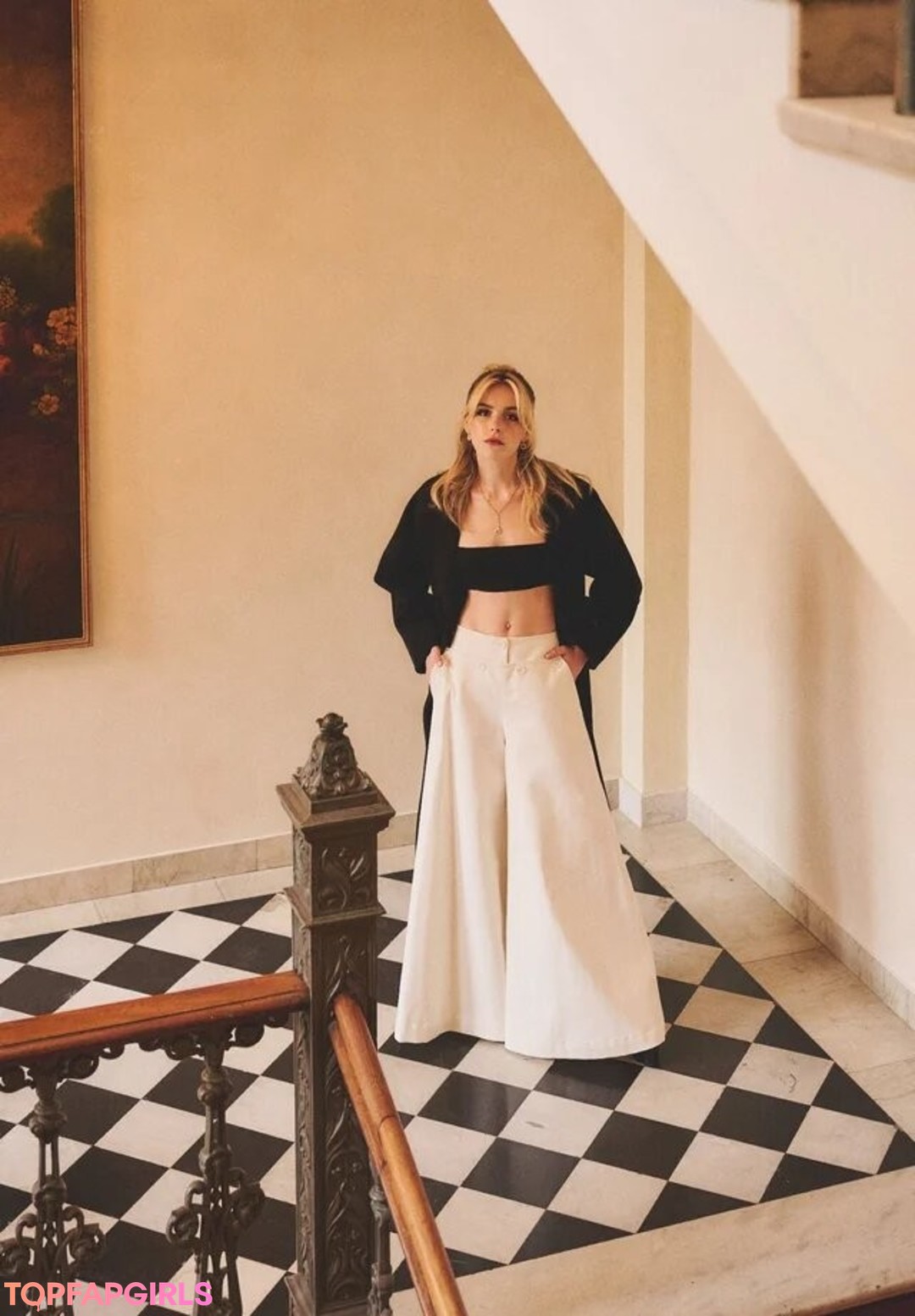 Foto di nudo di fuga di OnlyFans di Kiernan Shipka #1293