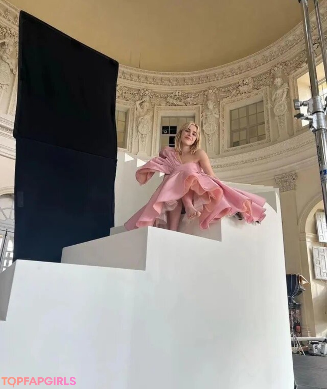 Foto di nudo di fuga di OnlyFans di Kiernan Shipka #1361