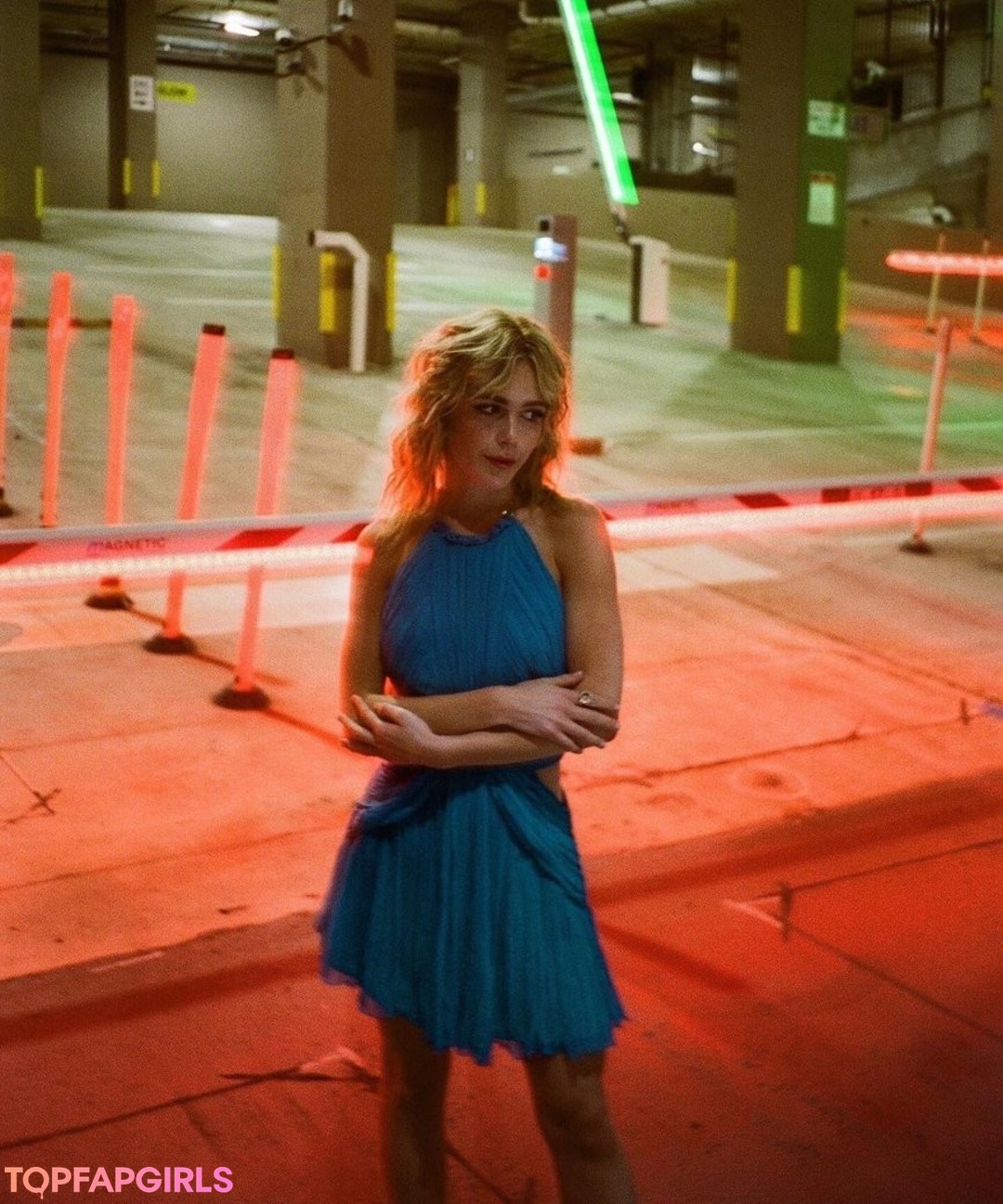 Foto di nudo di fuga di OnlyFans di Kiernan Shipka #220 Foto di nudo di fuga di OnlyFans di Kiernan Shipka #220