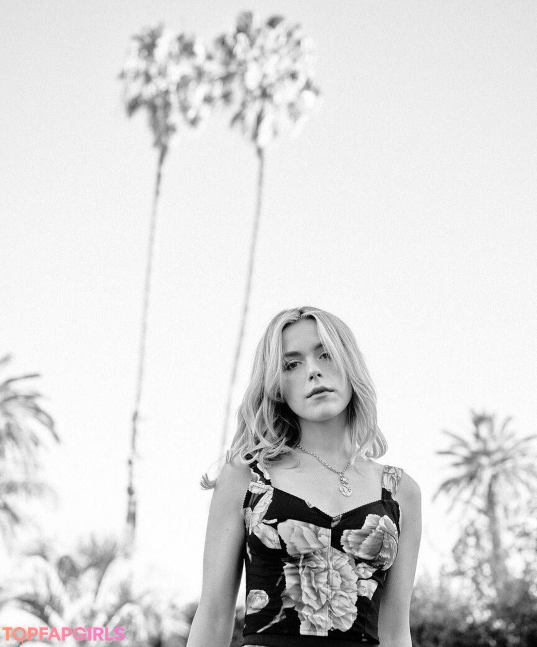 Foto di nudo di fuga di OnlyFans di Kiernan Shipka #646 Foto di nudo di fuga di OnlyFans di Kiernan Shipka #646