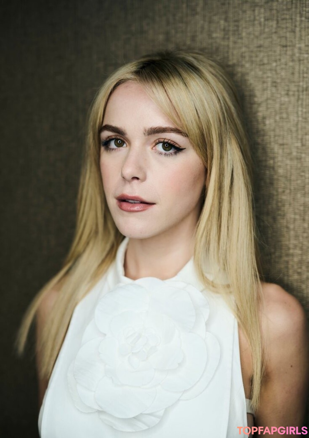 Foto di nudo di fuga di OnlyFans di Kiernan Shipka #694 Foto di nudo di fuga di OnlyFans di Kiernan Shipka #694