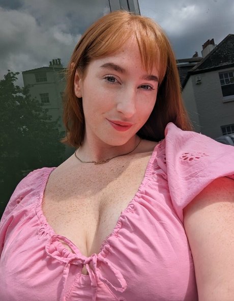 Foto di nudo di fuga di OnlyFans di Spicyhani