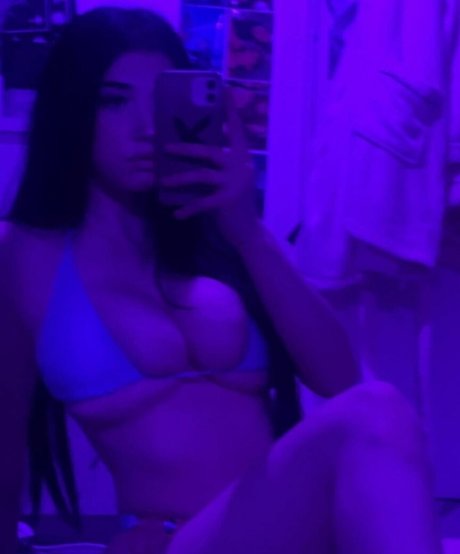 Foto di nudo di fuga di OnlyFans di Layla Dream