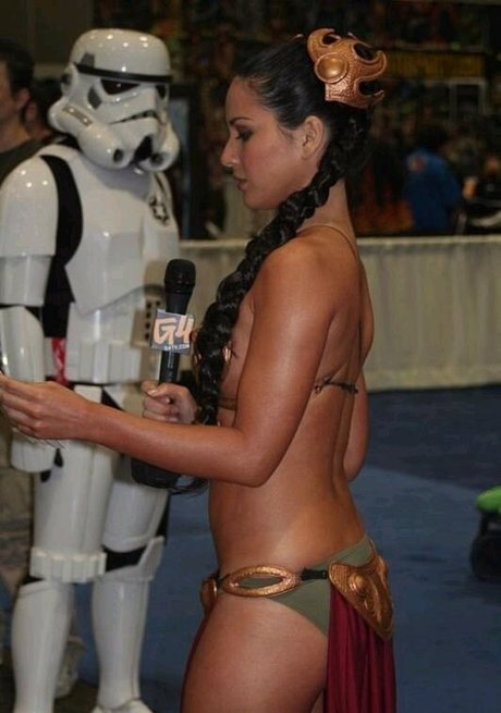 Olivia Munn