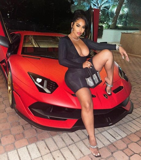 Foto di nudo di fuga di OnlyFans di Ayisha Diaz