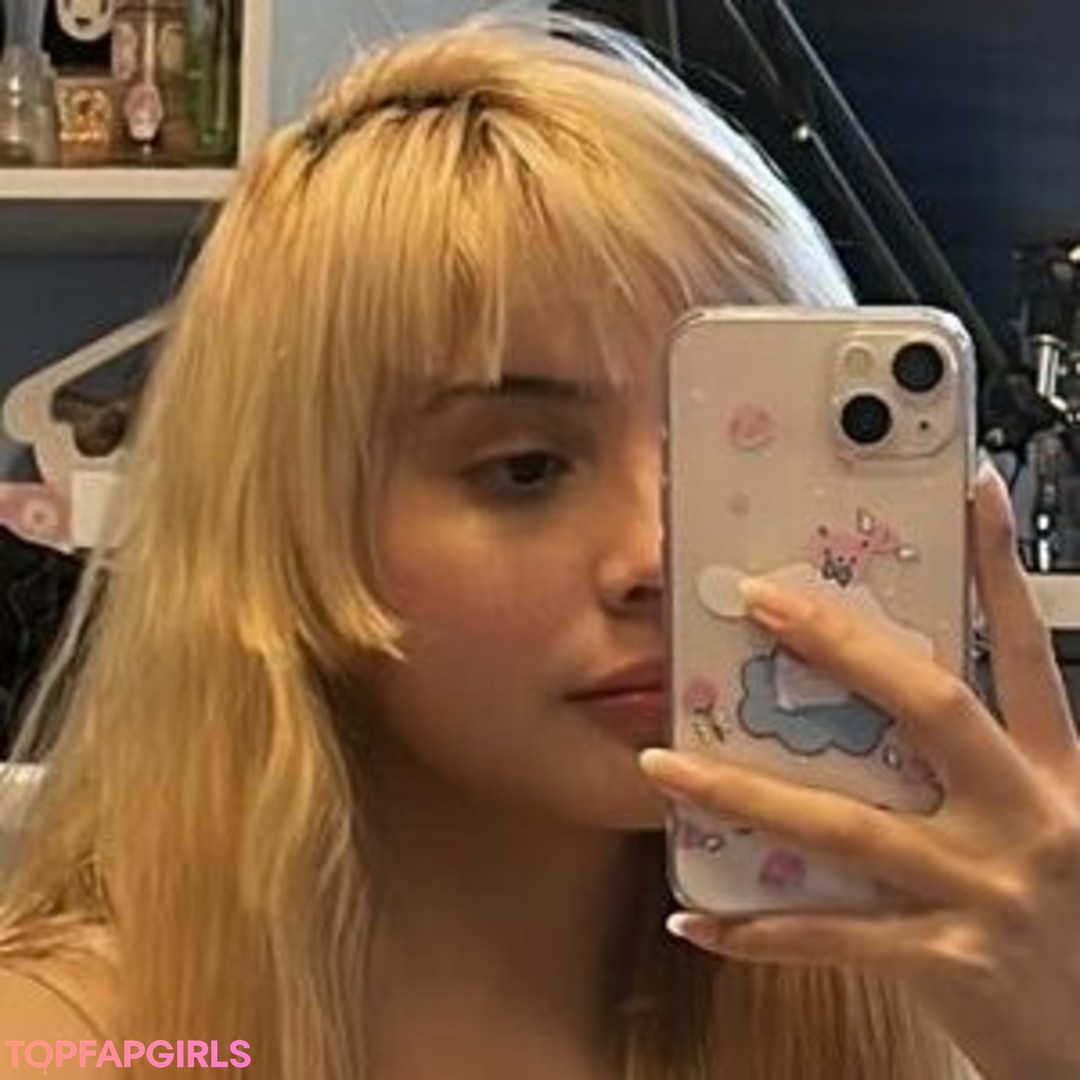 Foto di nudo di fuga di OnlyFans di Noodlenom #5 Foto di nudo di fuga di OnlyFans di Noodlenom #5