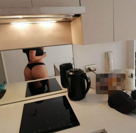 Foto di nudo di fuga di OnlyFans di Freyans