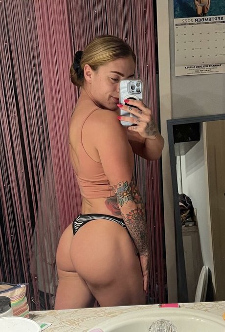 Foto di nudo di fuga di OnlyFans di Firefliesirl