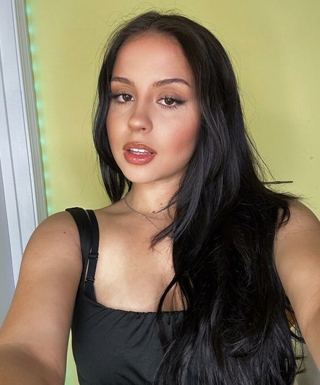 Foto di nudo di fuga di OnlyFans di Stef Solari