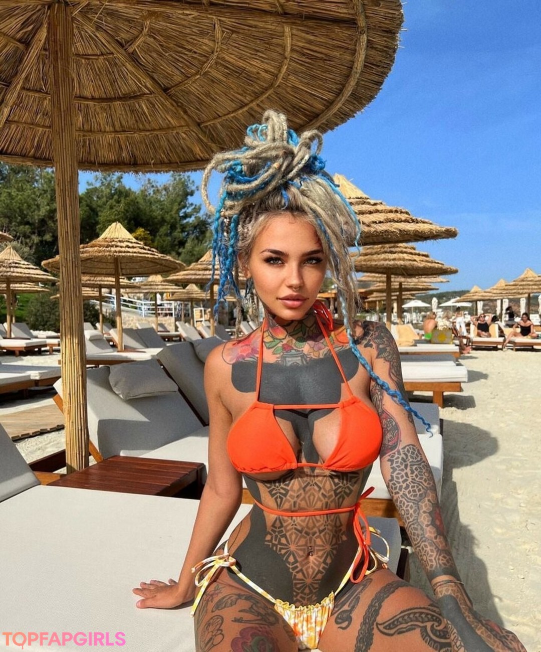 Foto di nudo di fuga di OnlyFans di Fishball Suicide #1175