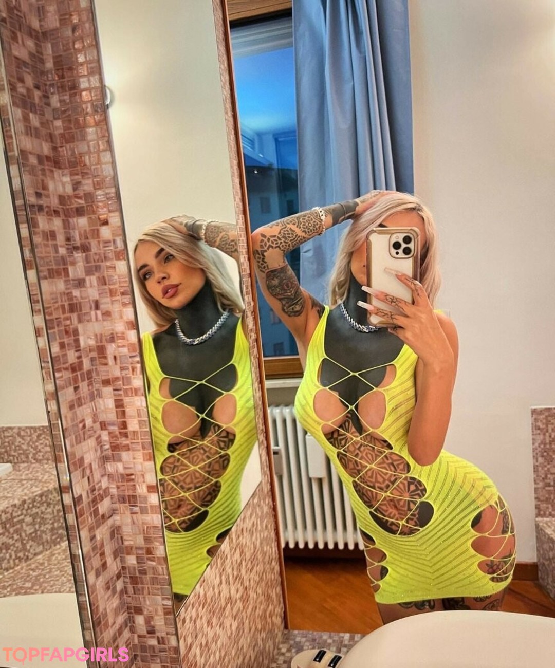 Foto di nudo di fuga di OnlyFans di Fishball Suicide #1763