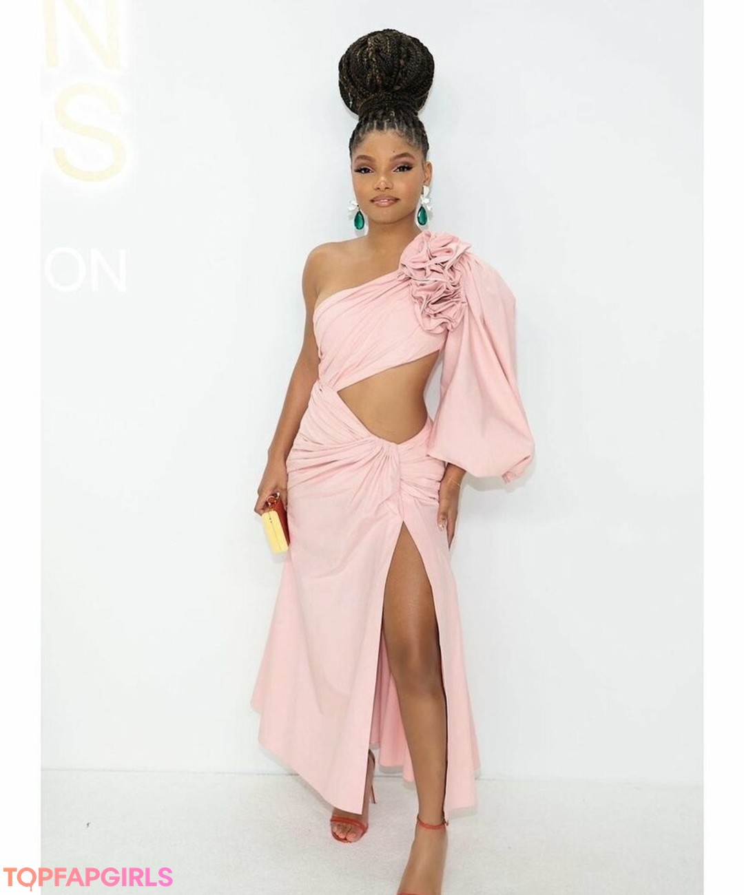 Foto di nudo di fuga di OnlyFans di Halle Bailey #78 Foto di nudo di fuga di OnlyFans di Halle Bailey #78