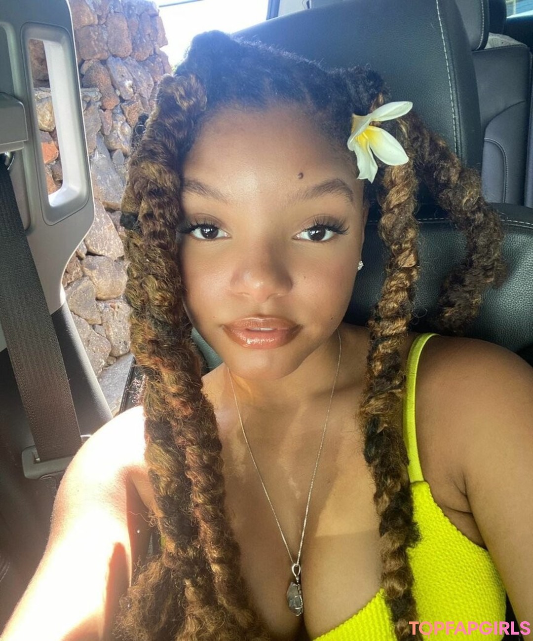 Foto di nudo di fuga di OnlyFans di Halle Bailey #89 Foto di nudo di fuga di OnlyFans di Halle Bailey #89