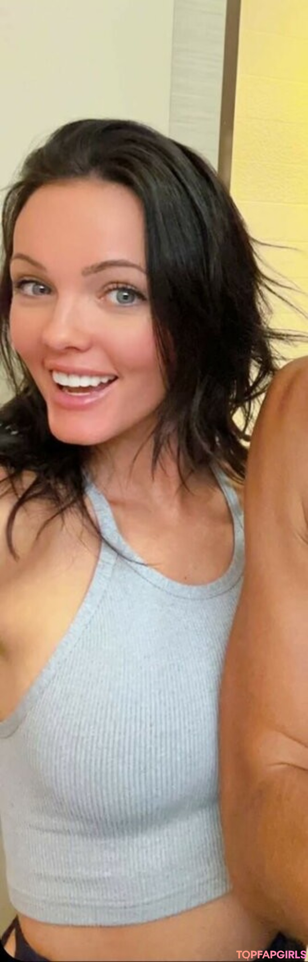 Foto di nudo di fuga di OnlyFans di Brittney Atwood #245 Foto di nudo di fuga di OnlyFans di Brittney Atwood #245