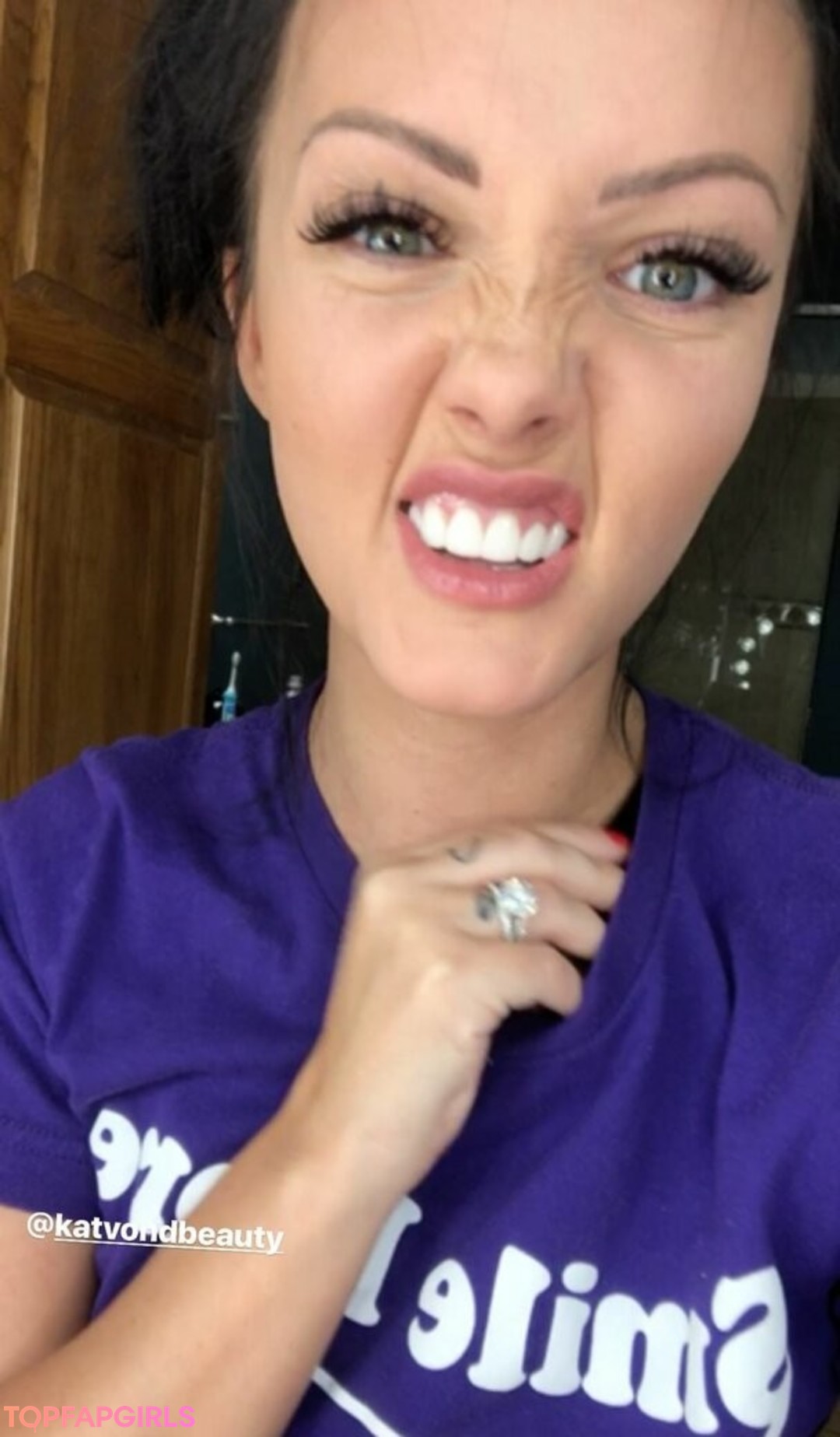 Foto di nudo di fuga di OnlyFans di Brittney Atwood #56 Foto di nudo di fuga di OnlyFans di Brittney Atwood #56