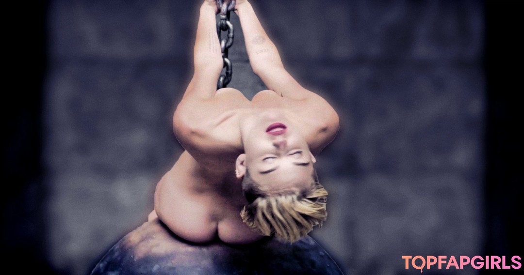 Foto di nudo di fuga di OnlyFans di Miley Cyrus #1654