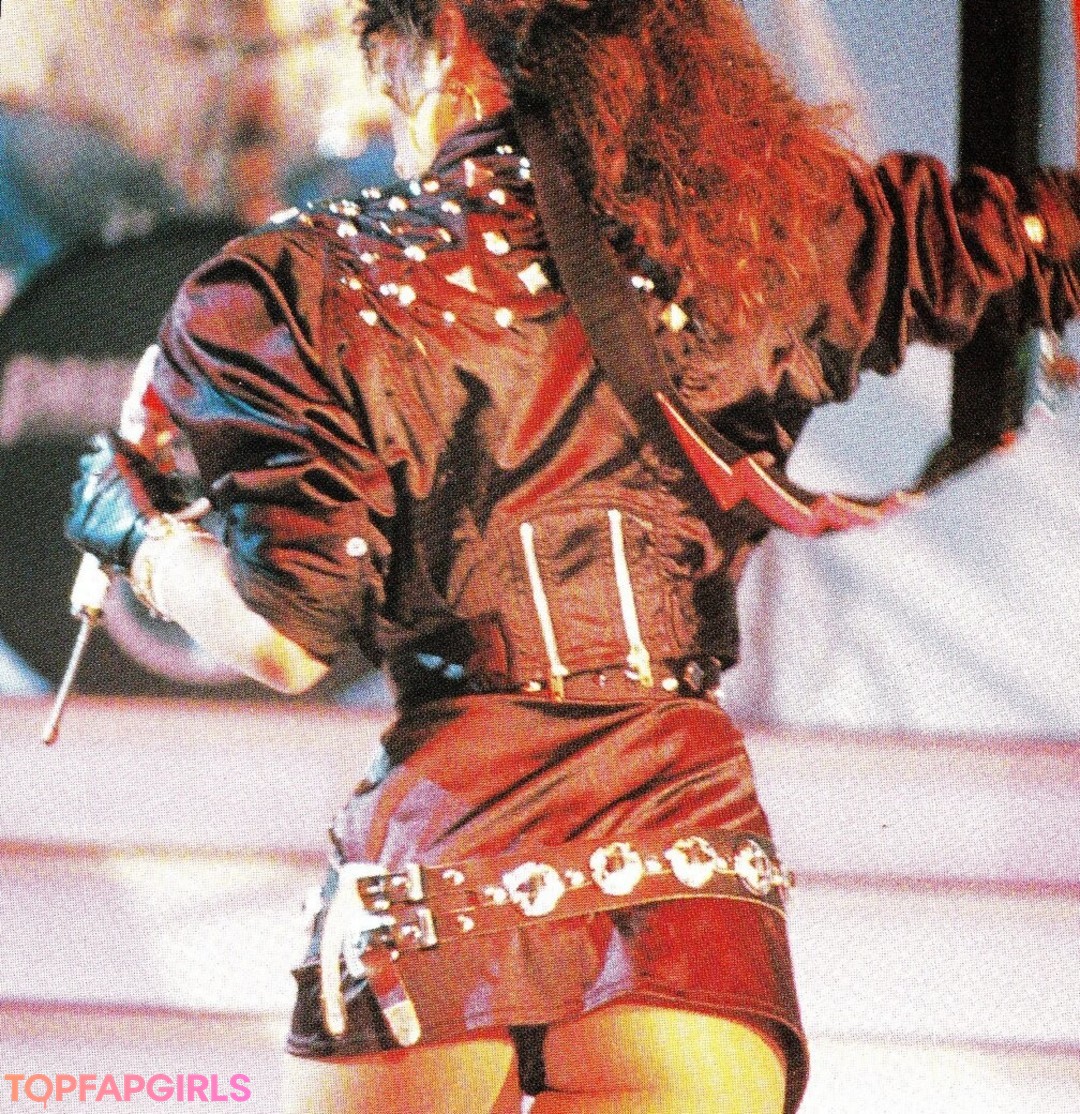 Foto di nudo di fuga di OnlyFans di Sabrina Salerno #1038