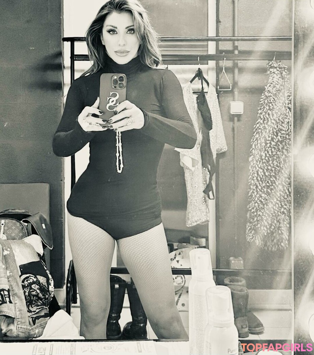 Foto di nudo di fuga di OnlyFans di Sabrina Salerno #1583