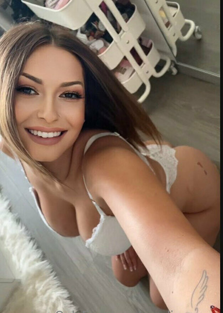 Foto di nudo di fuga di OnlyFans di Ameliarusso