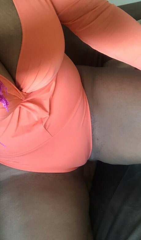 Exibam Sua Companheira