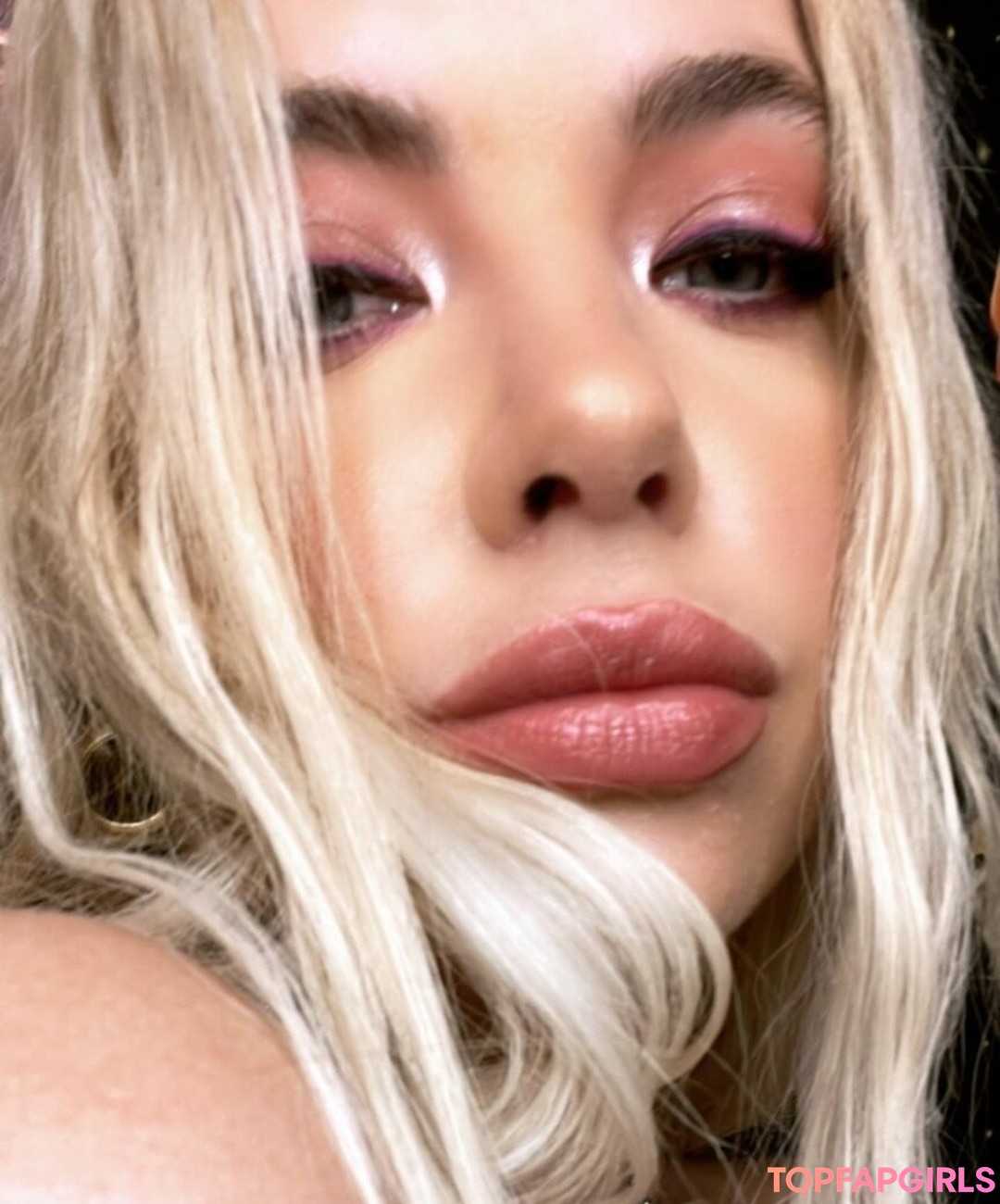 Foto di nudo di fuga di OnlyFans di Ashley Benson #138 Foto di nudo di fuga di OnlyFans di Ashley Benson #138