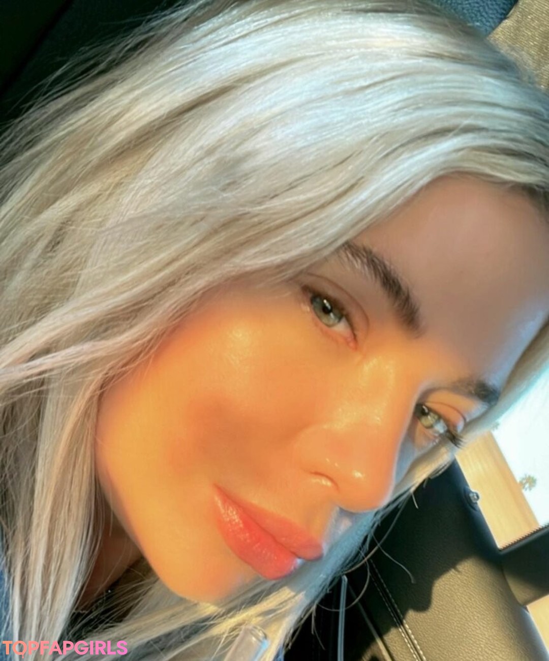 Foto di nudo di fuga di OnlyFans di Ashley Benson #141 Foto di nudo di fuga di OnlyFans di Ashley Benson #141