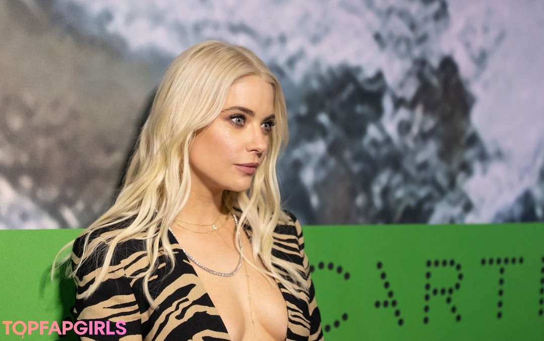 Foto di nudo di fuga di OnlyFans di Ashley Benson #209 Foto di nudo di fuga di OnlyFans di Ashley Benson #209