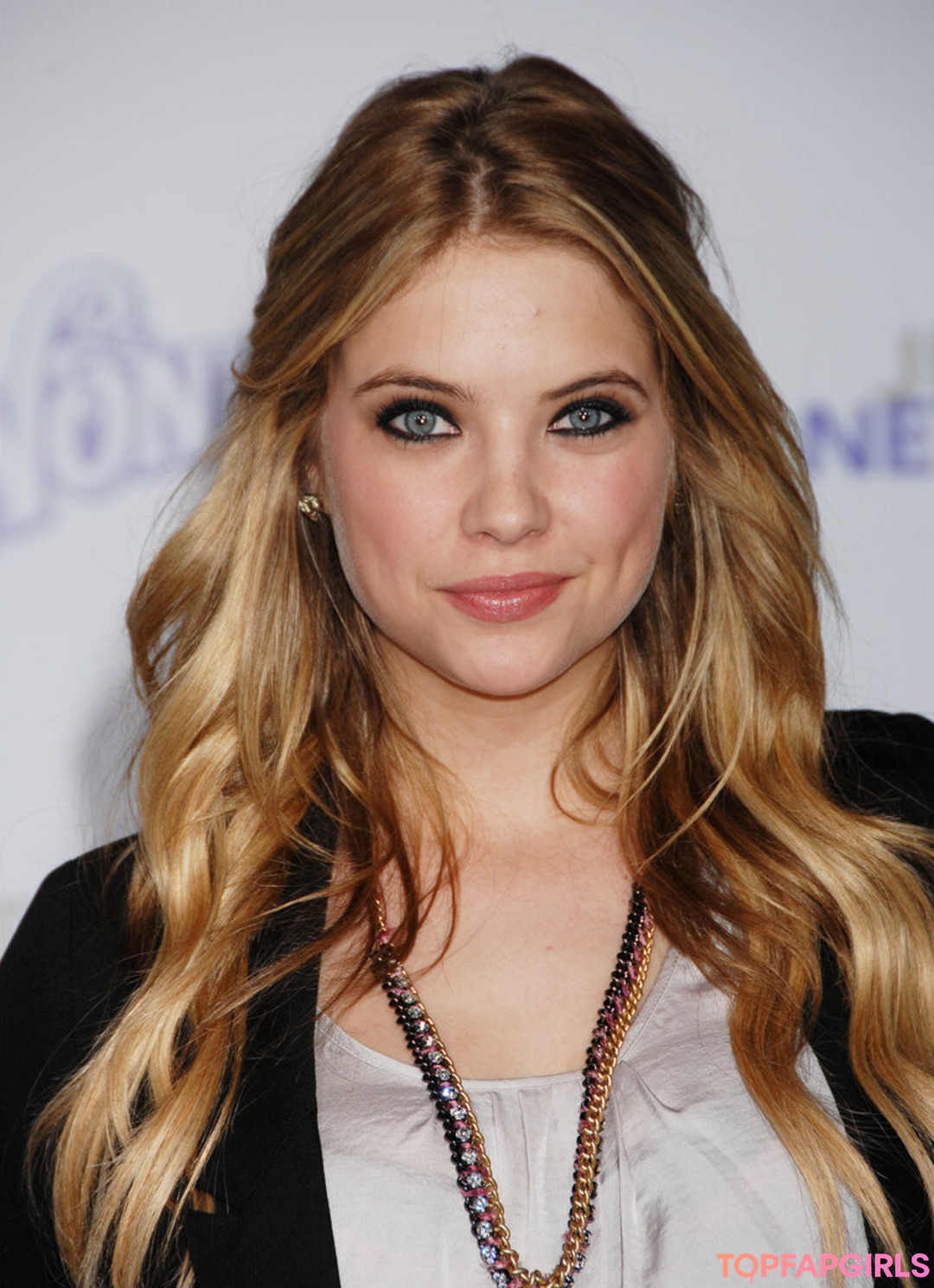 Foto di nudo di fuga di OnlyFans di Ashley Benson #274 Foto di nudo di fuga di OnlyFans di Ashley Benson #274