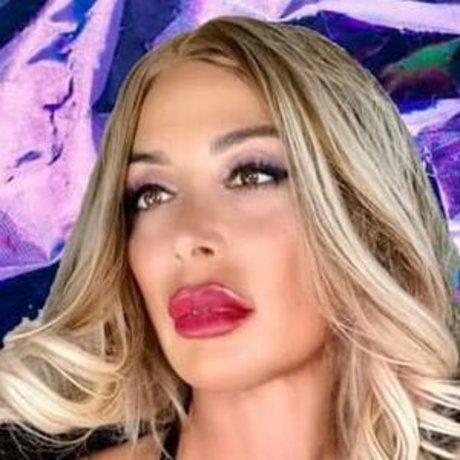 Foto di nudo di fuga di OnlyFans di Sonia Grey