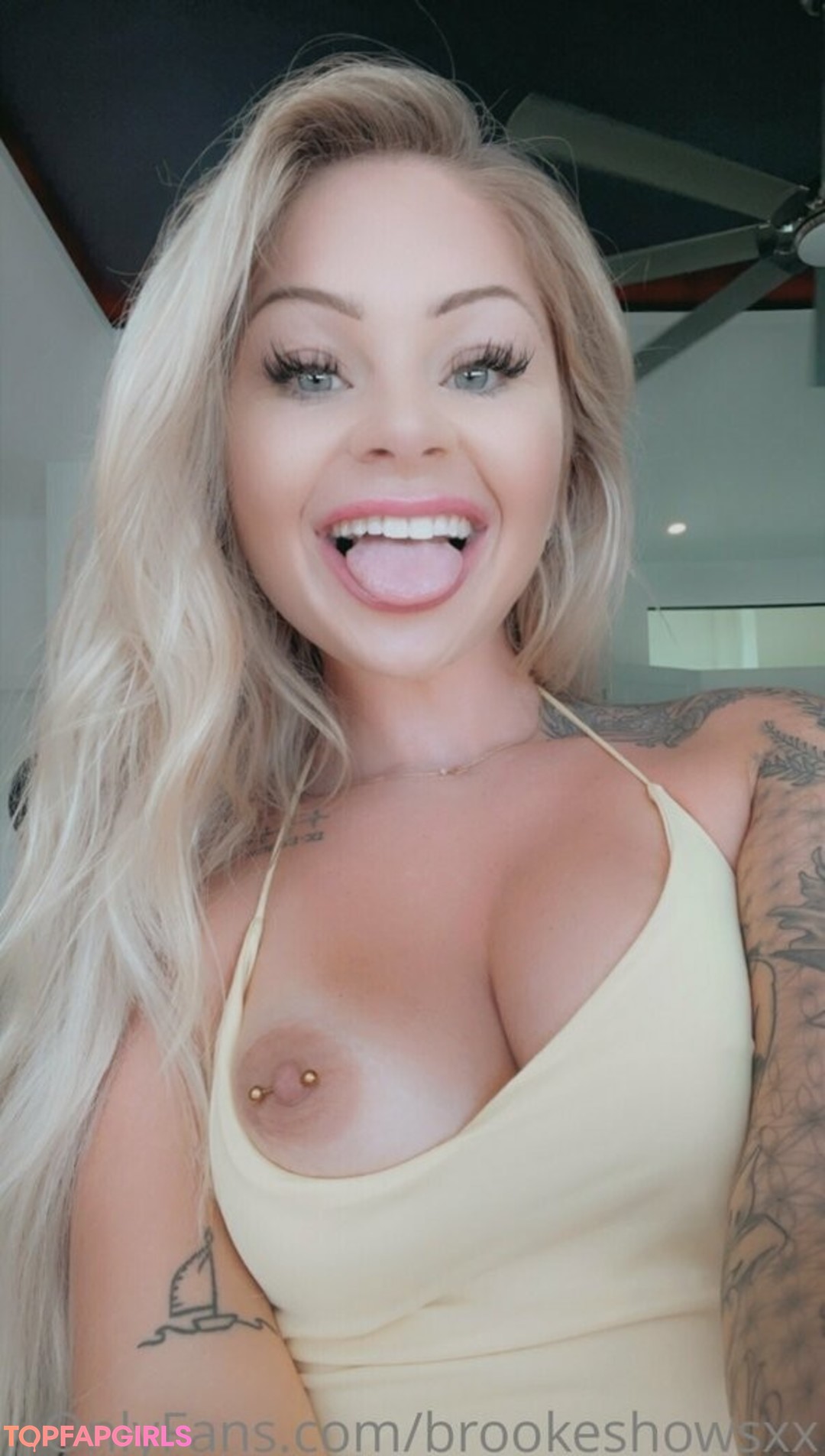 Foto di nudo di fuga di OnlyFans di Brookeshowsxx #1581