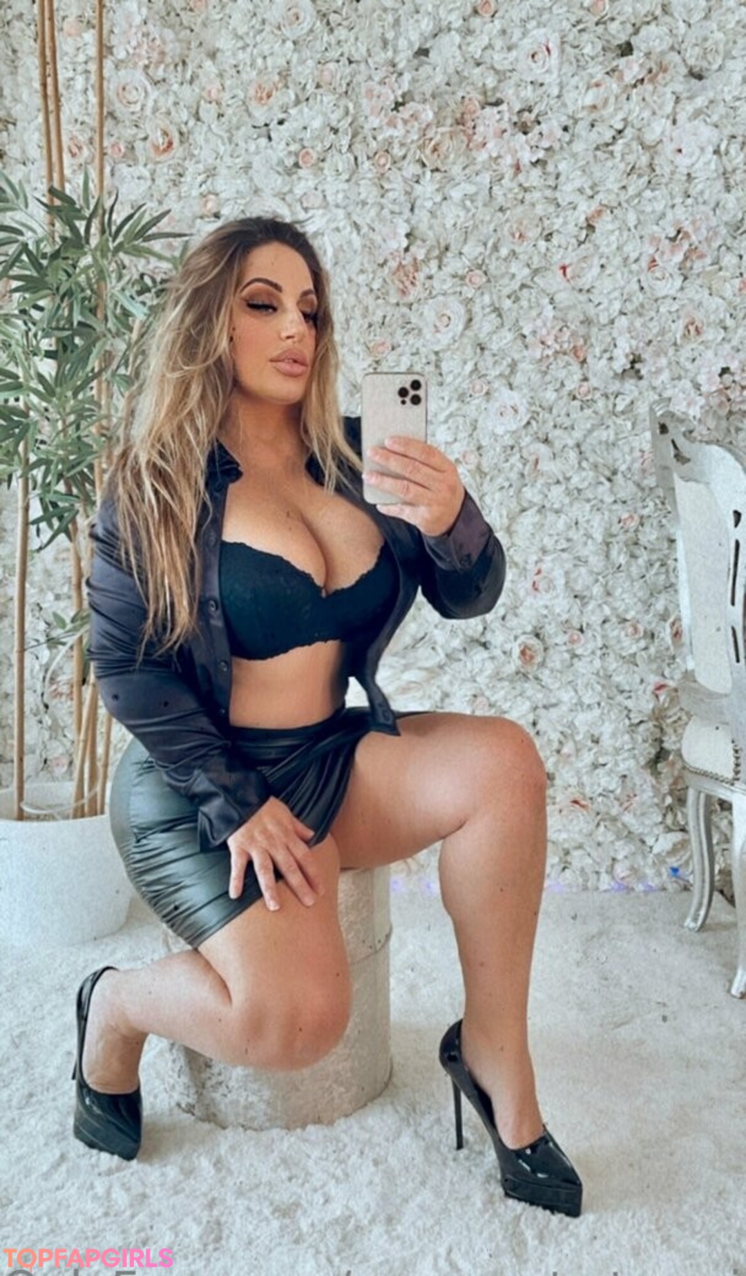 Foto di nudo di fuga di OnlyFans di Pregnantstepsister #105 Foto di nudo di fuga di OnlyFans di Pregnantstepsister #105