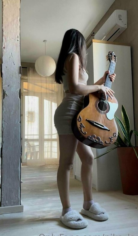Foto di nudo di fuga di OnlyFans di Nikala