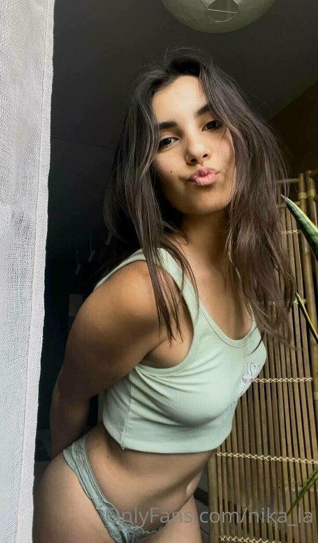 Nika_la
